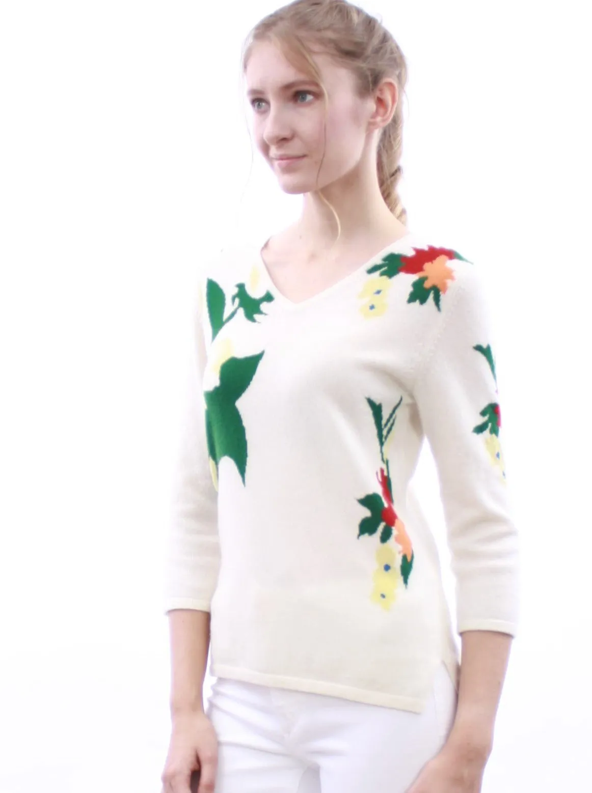 Floral-Intarsia V Neck