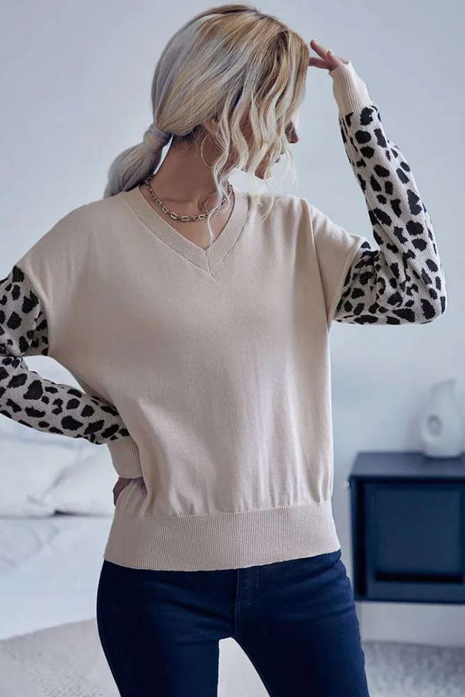 Khaki Leopard Sleeves V Neck Knit Sweaters