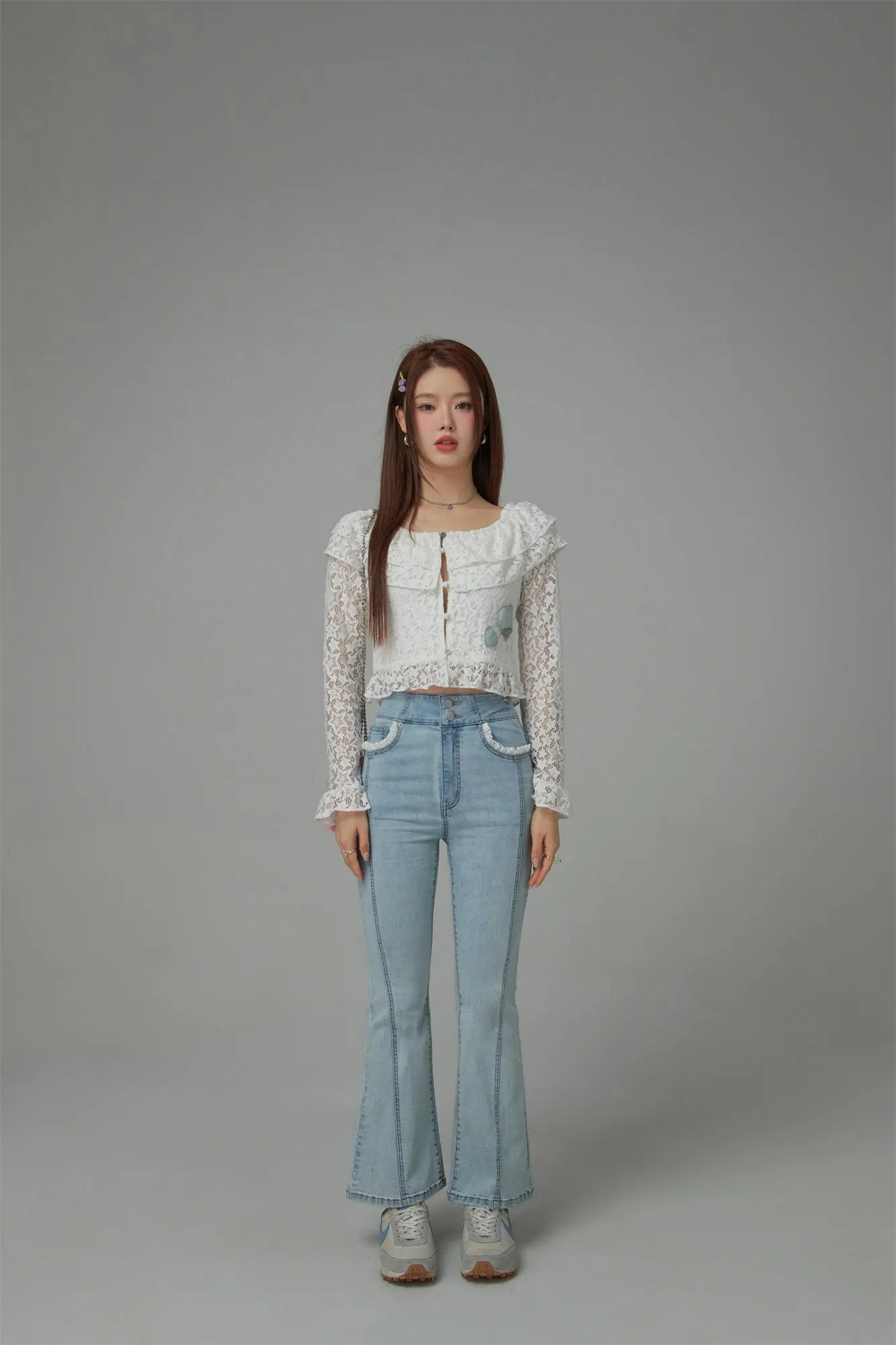 Lace Pockets Bootcut Jeans